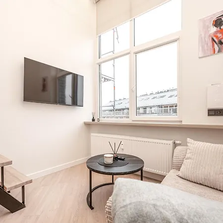 Apartment Cozy Loft In Center