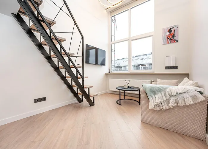 アパート Cozy Loft In Center ヴィリニュス